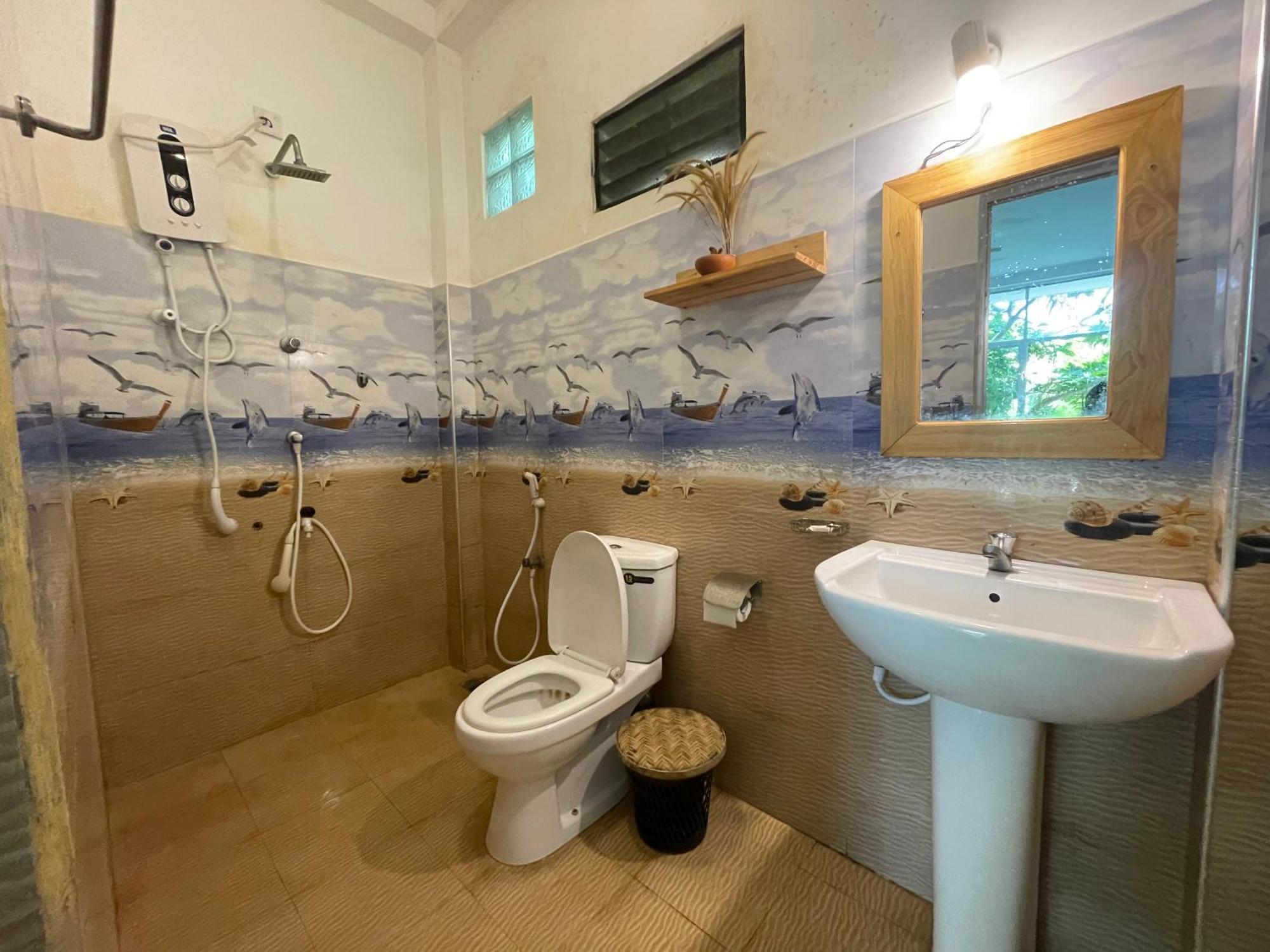Bananas Mirissa Hotel Екстериор снимка